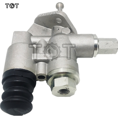 6743-71-7132 pompe de transfert de carburant de Hand Oil Pump 6D114 d'excavatrice